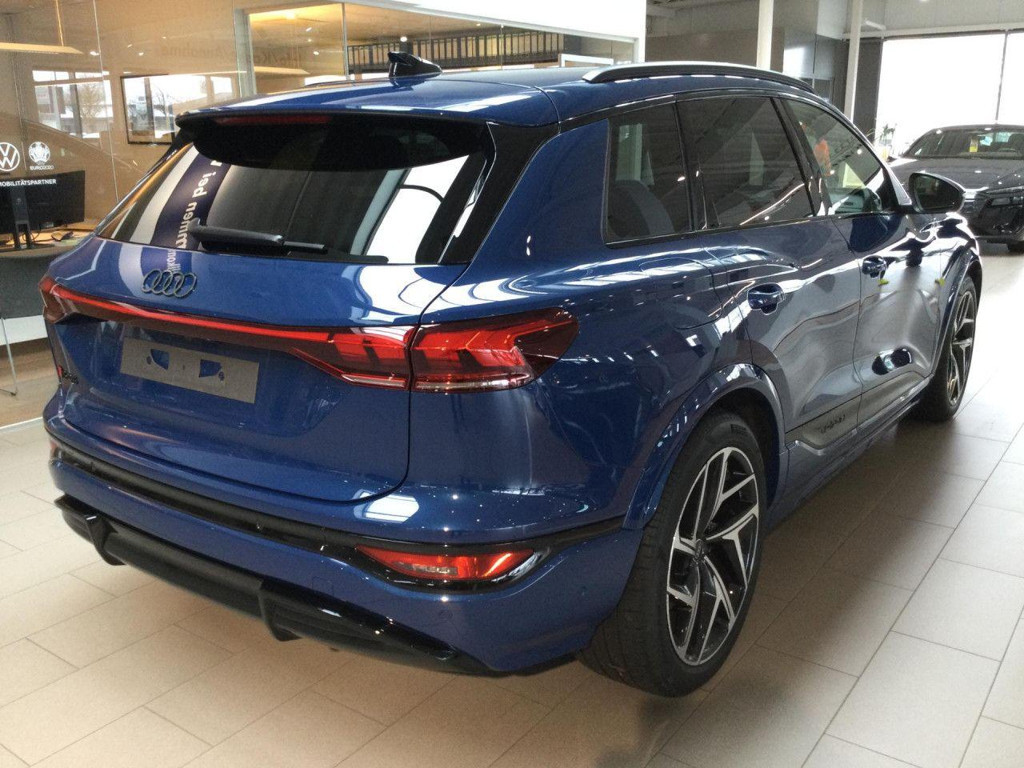 Audi SQ6 e-tron