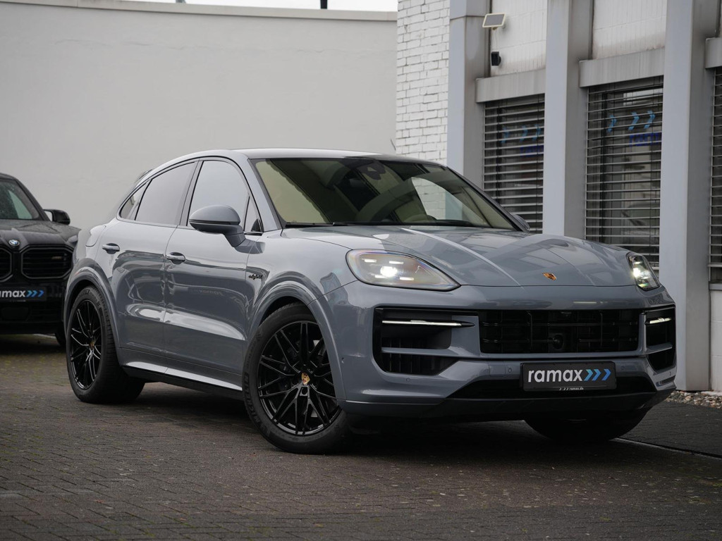 Porsche Cayenne 2024 Hybride Benzine