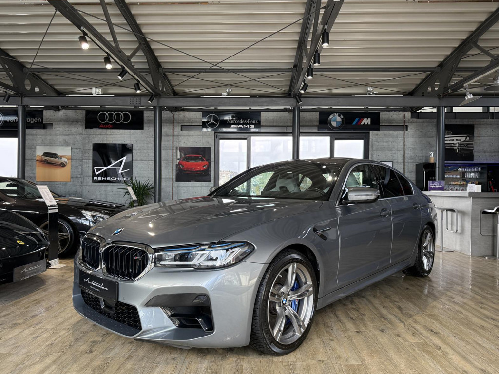 BMW M5 2022 Benzine