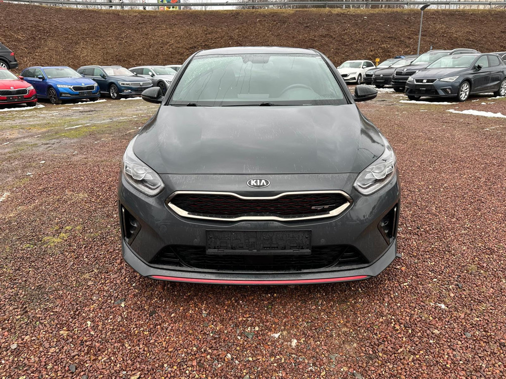 Kia ProCeed