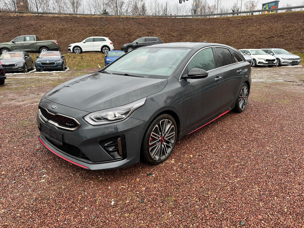 Kia ProCeed