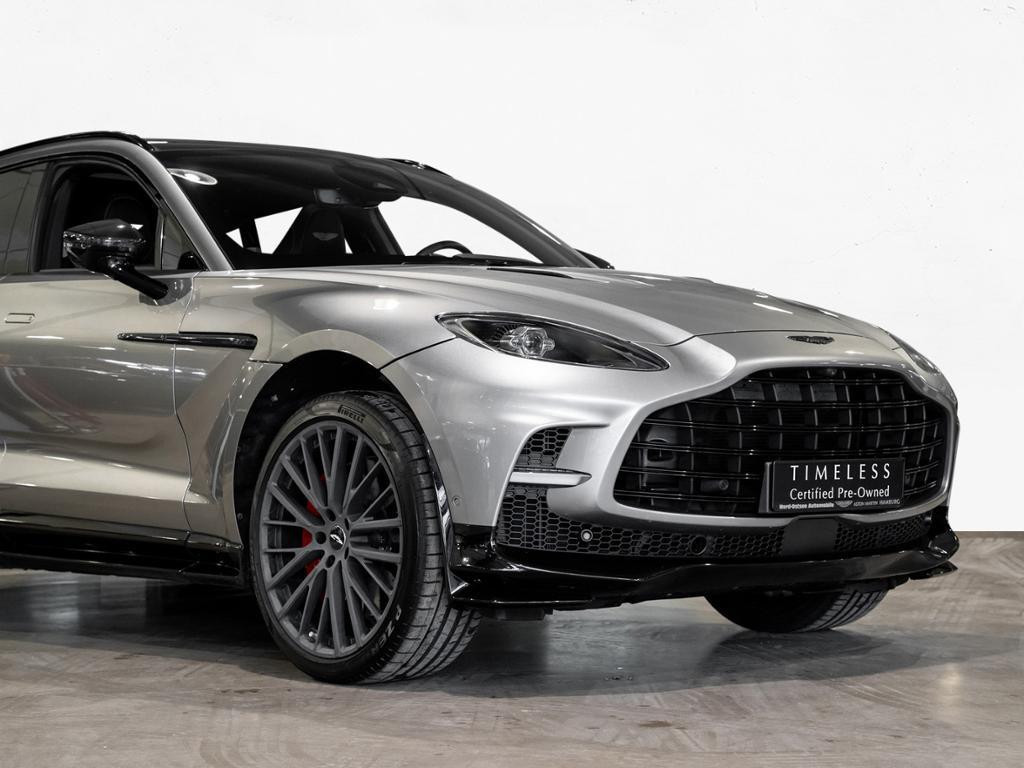 Aston Martin DBX