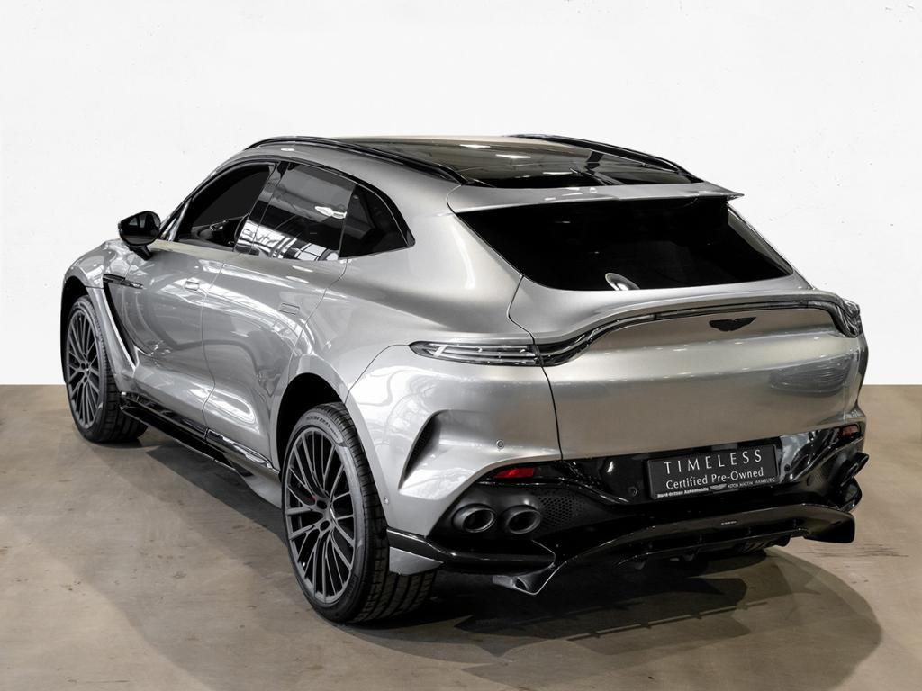 Aston Martin DBX