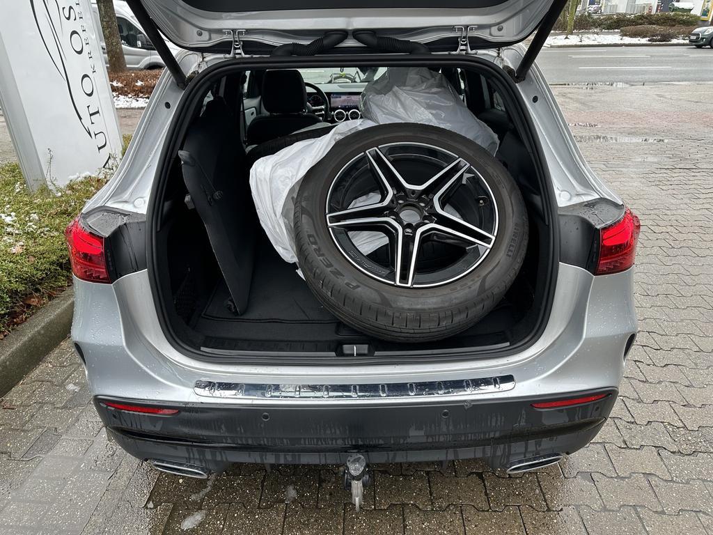 Mercedes-Benz GLA-Klasse 2023 Diesel