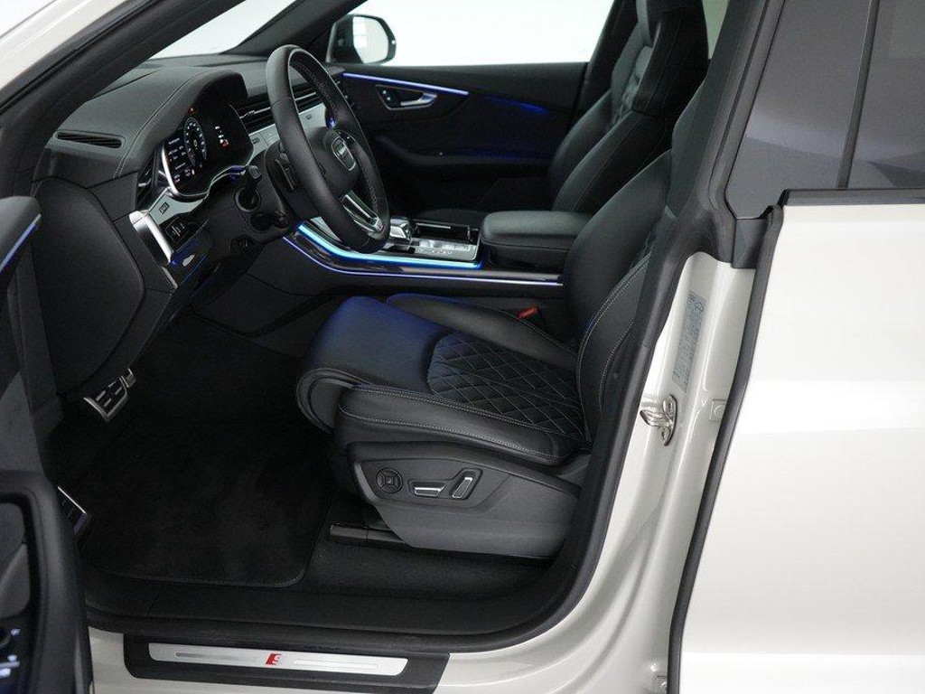 Audi SQ8