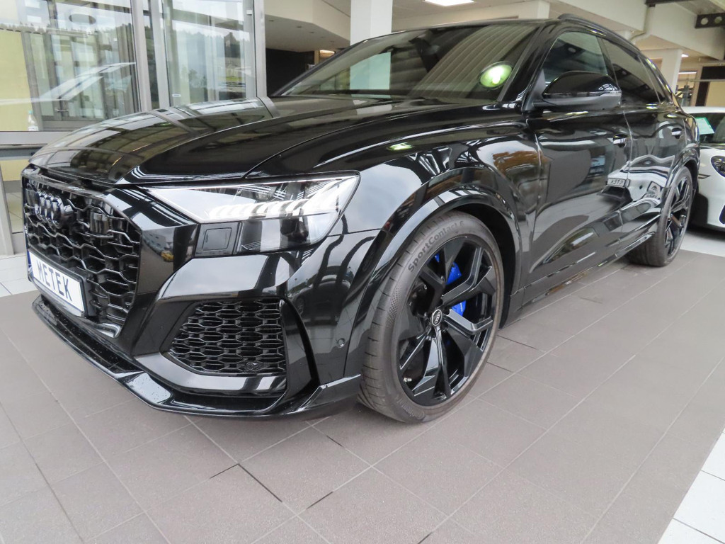 Audi RS Q8