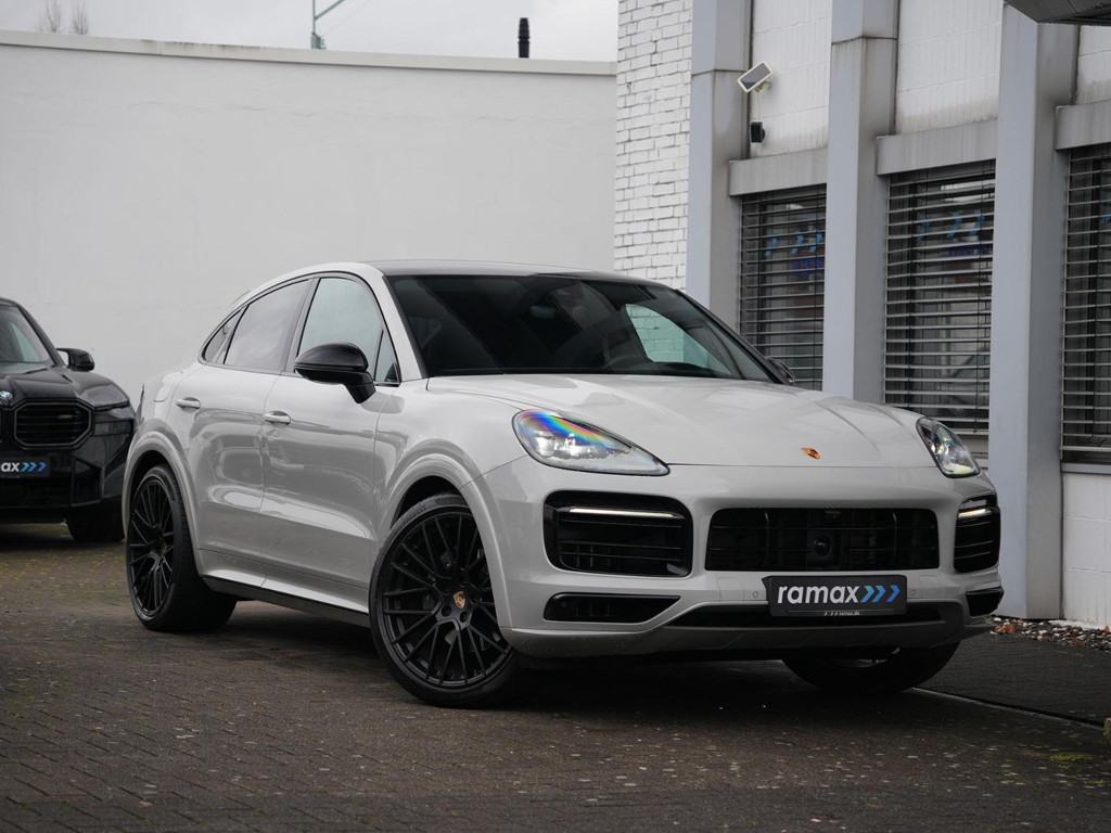 Porsche Cayenne 2023 Hybride Benzine
