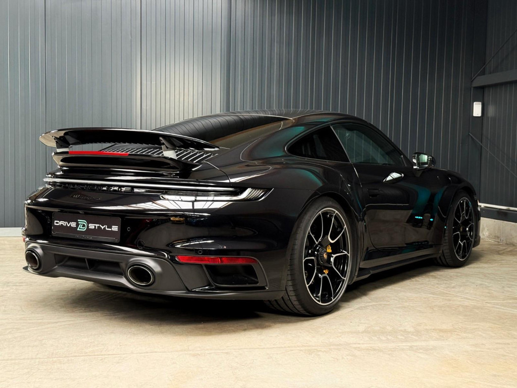 Porsche 992