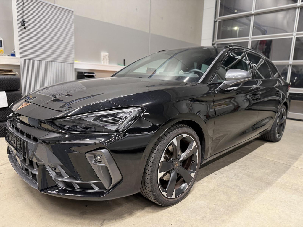 Cupra Leon 2025 Benzine