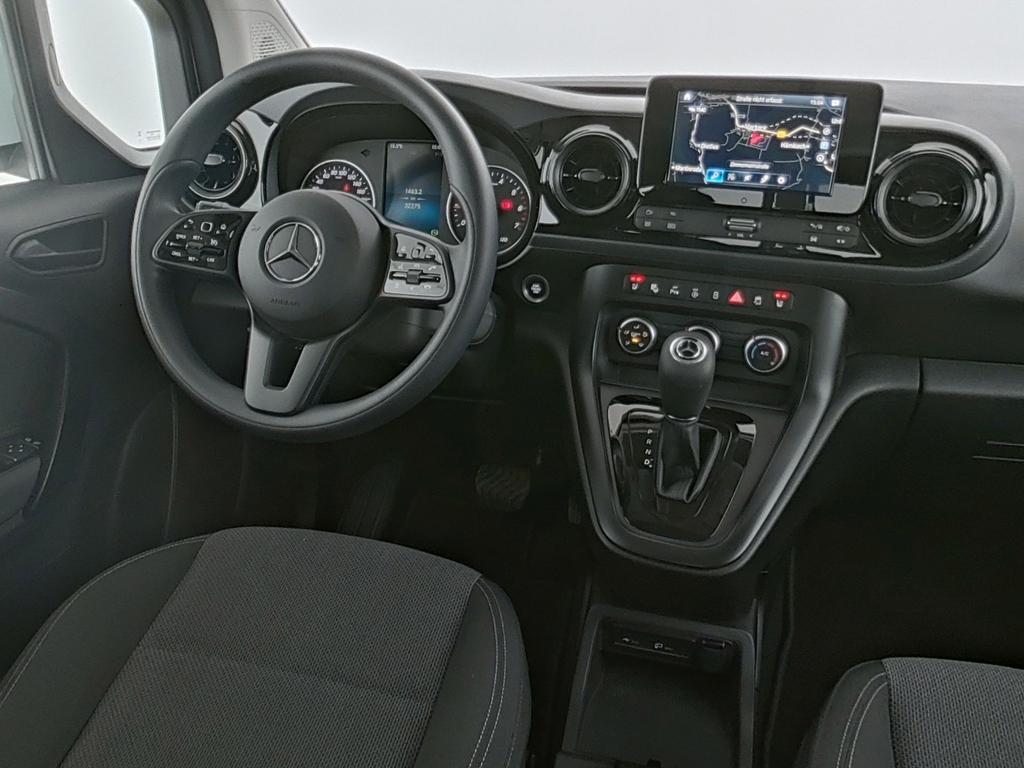 Mercedes-Benz T 180