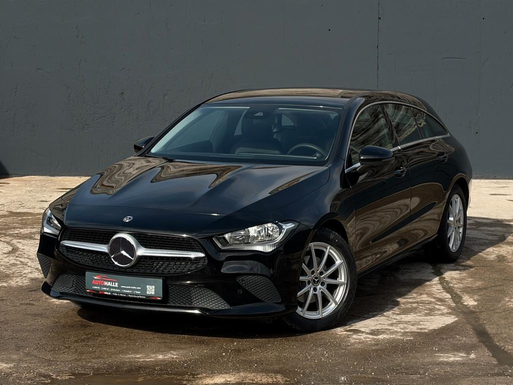 Mercedes-Benz CLA-Klasse 2023 Benzine