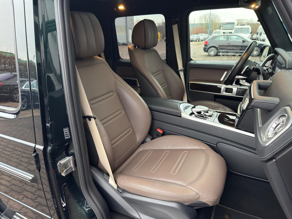 Mercedes-Benz G-Klasse