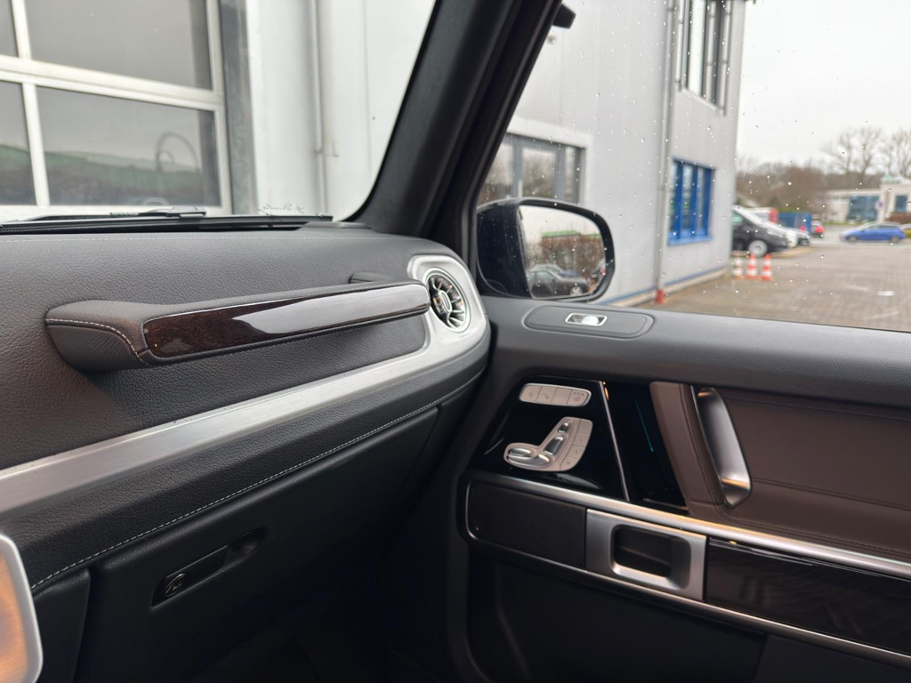 Mercedes-Benz G-Klasse