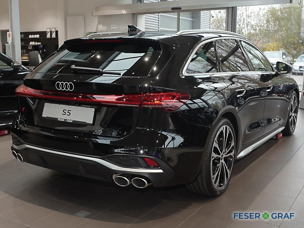 Audi S5