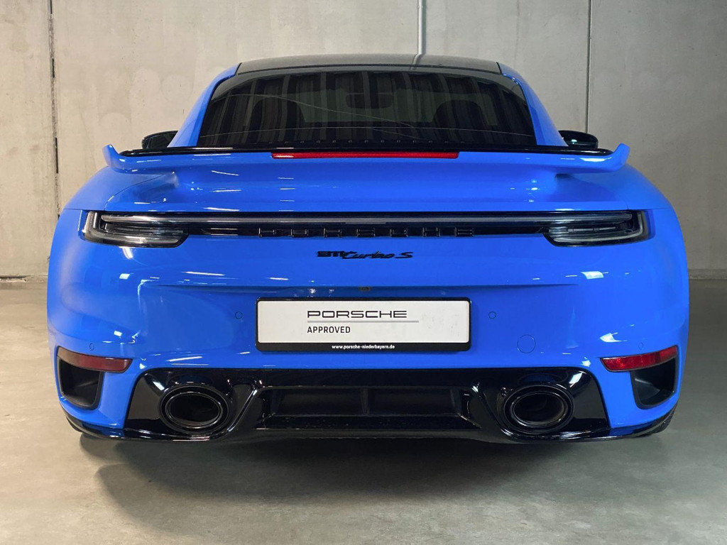 Porsche 992