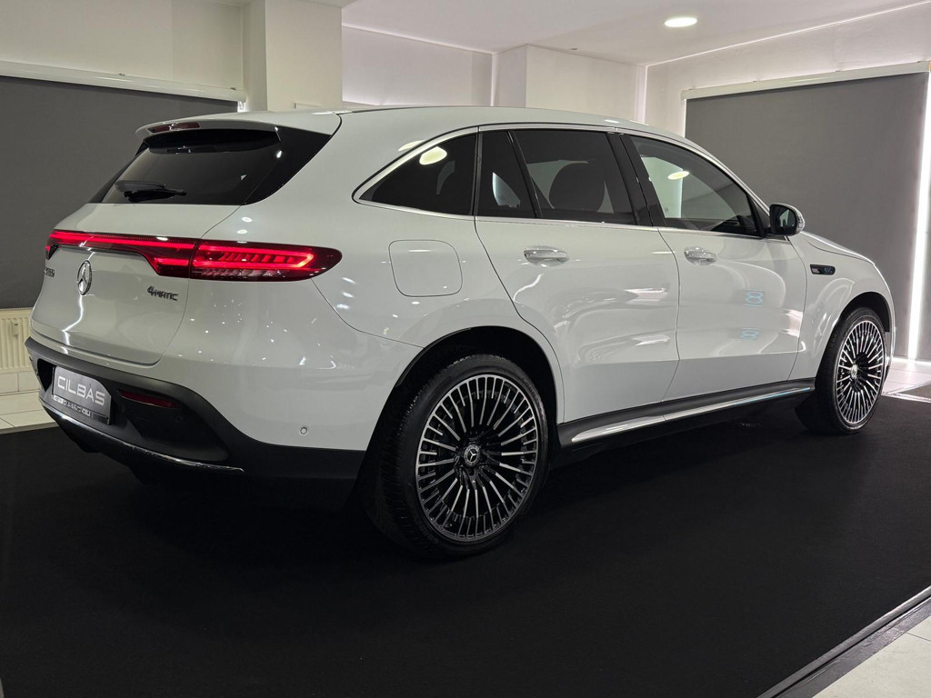 Mercedes-Benz EQC