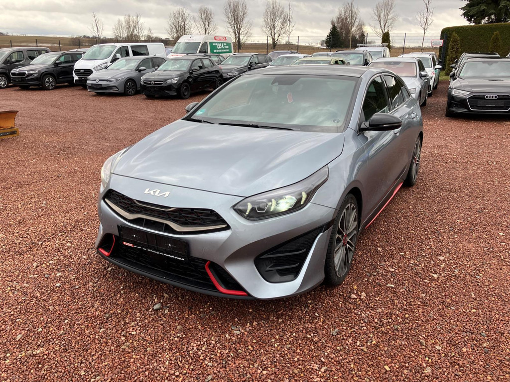 Kia ProCeed