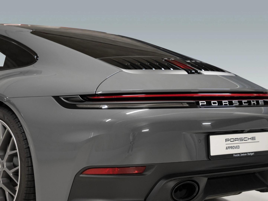 Porsche 992