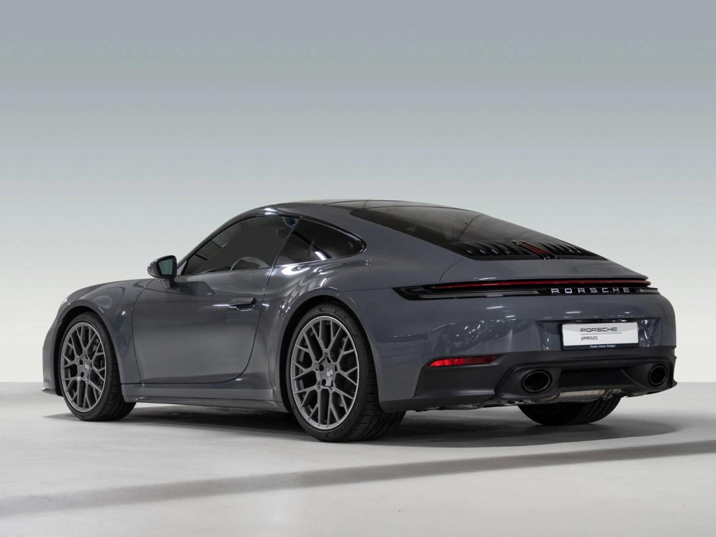 Porsche 992