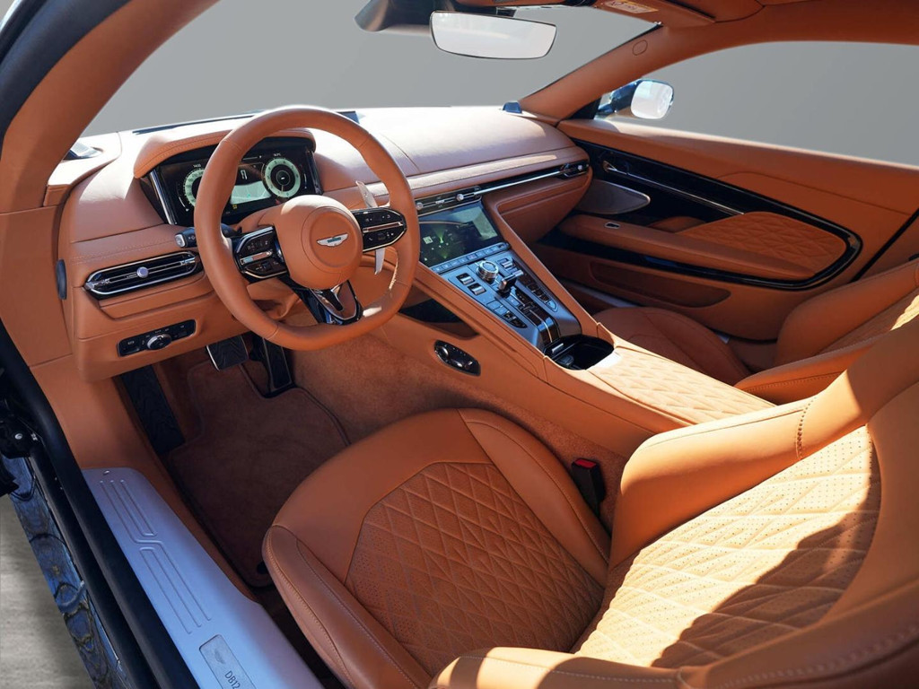 Aston Martin DB12