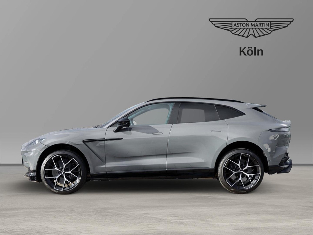 Aston Martin DBX