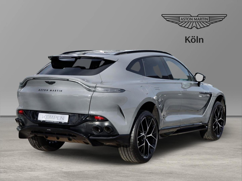 Aston Martin DBX