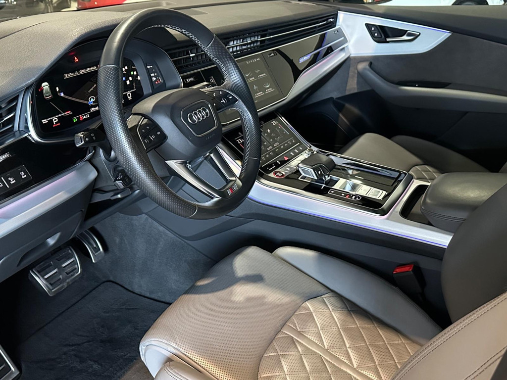 Audi SQ8
