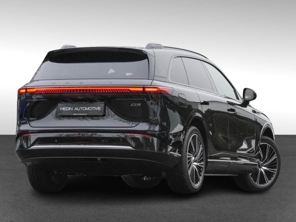 Xpeng G9