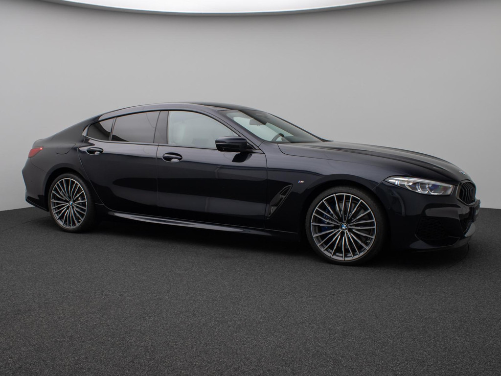 BMW M850