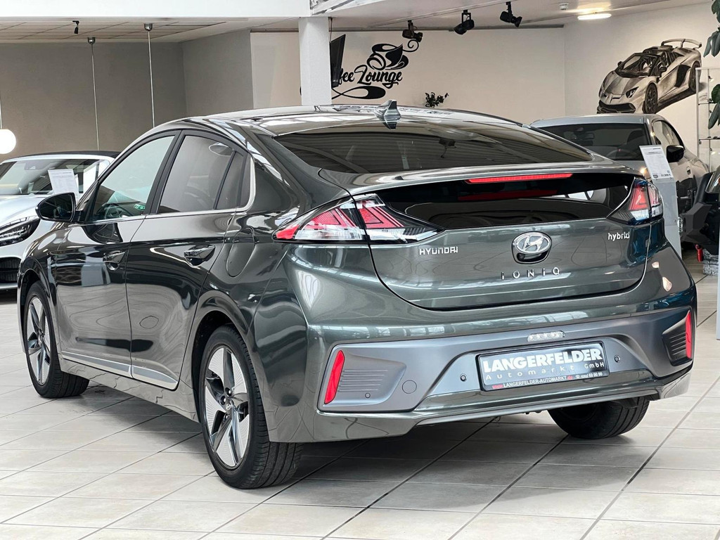 Hyundai Ioniq