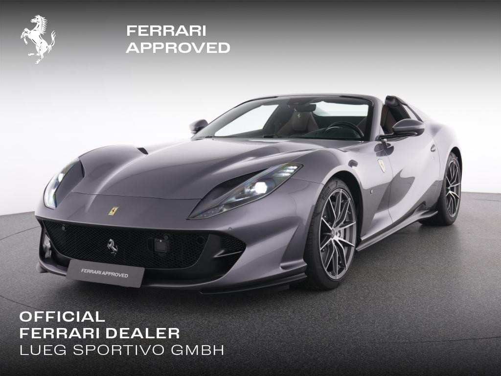 Ferrari 812 2021 Benzine