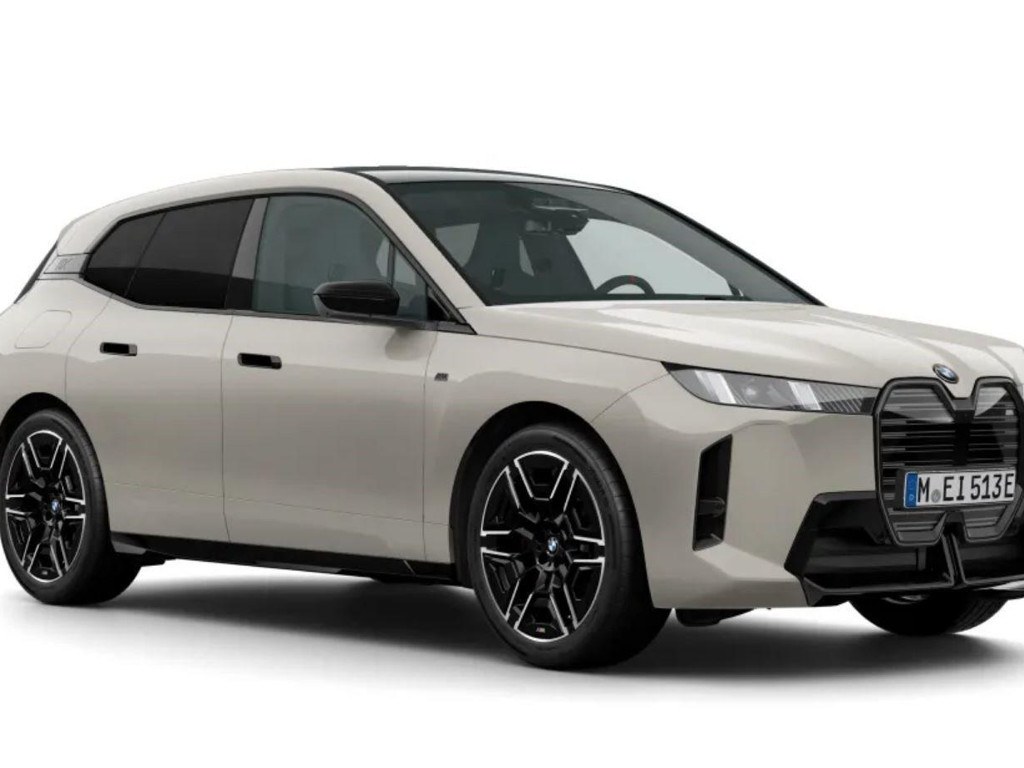 BMW iX