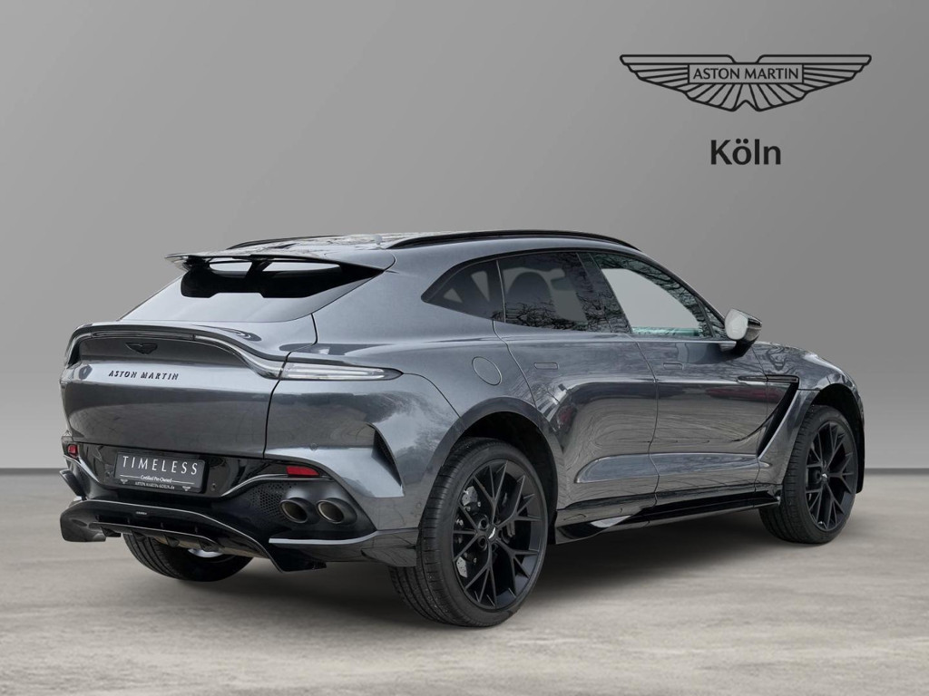Aston Martin DBX