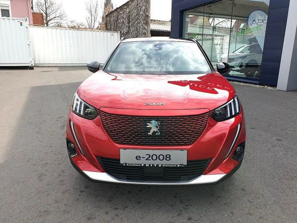 Peugeot e-2008