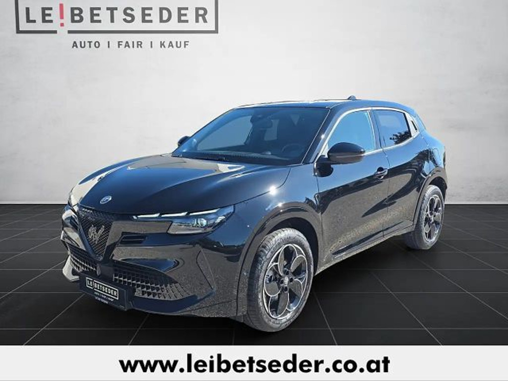 Alfa Romeo Junior 2025 Hybride Benzine