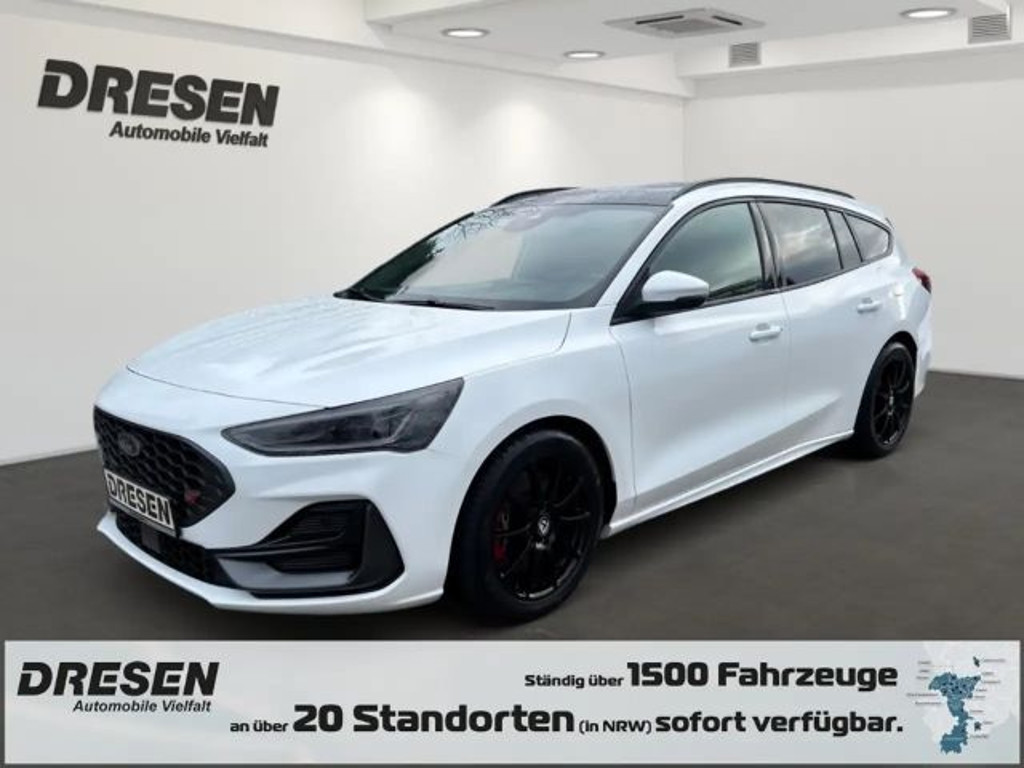 Ford Focus 2023 Benzine
