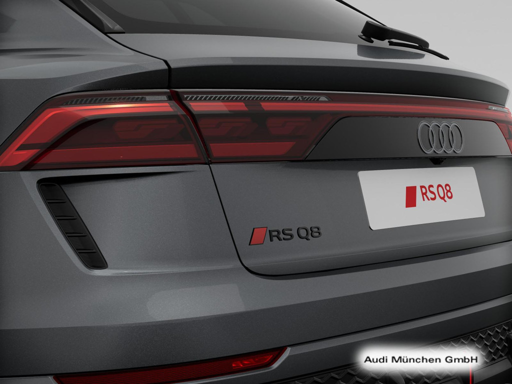 Audi RS Q8