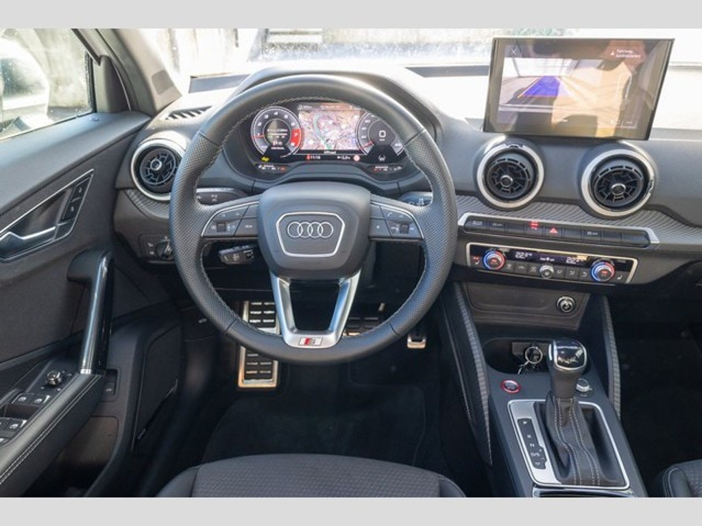 Audi SQ2
