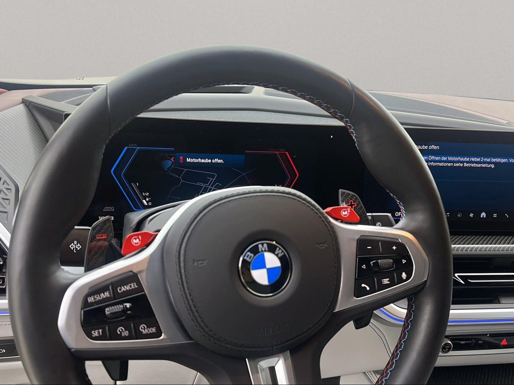 BMW XM