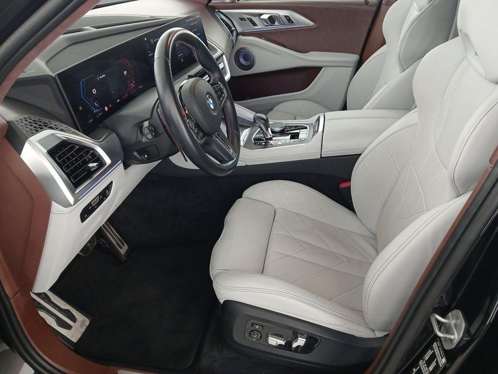 BMW XM