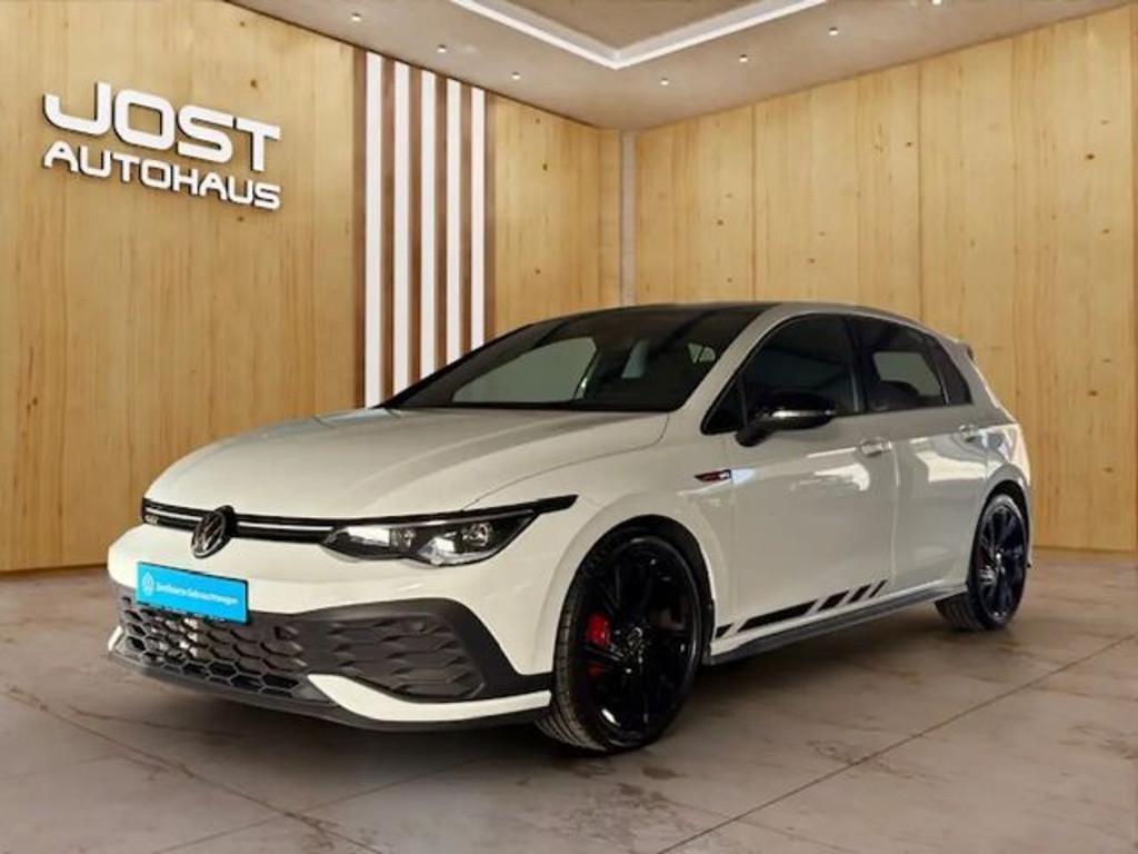 Volkswagen Golf 2024 Benzine