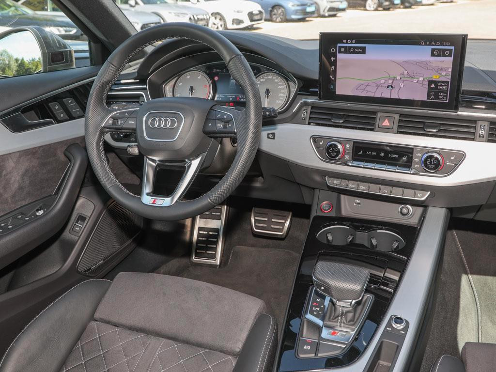 Audi S4