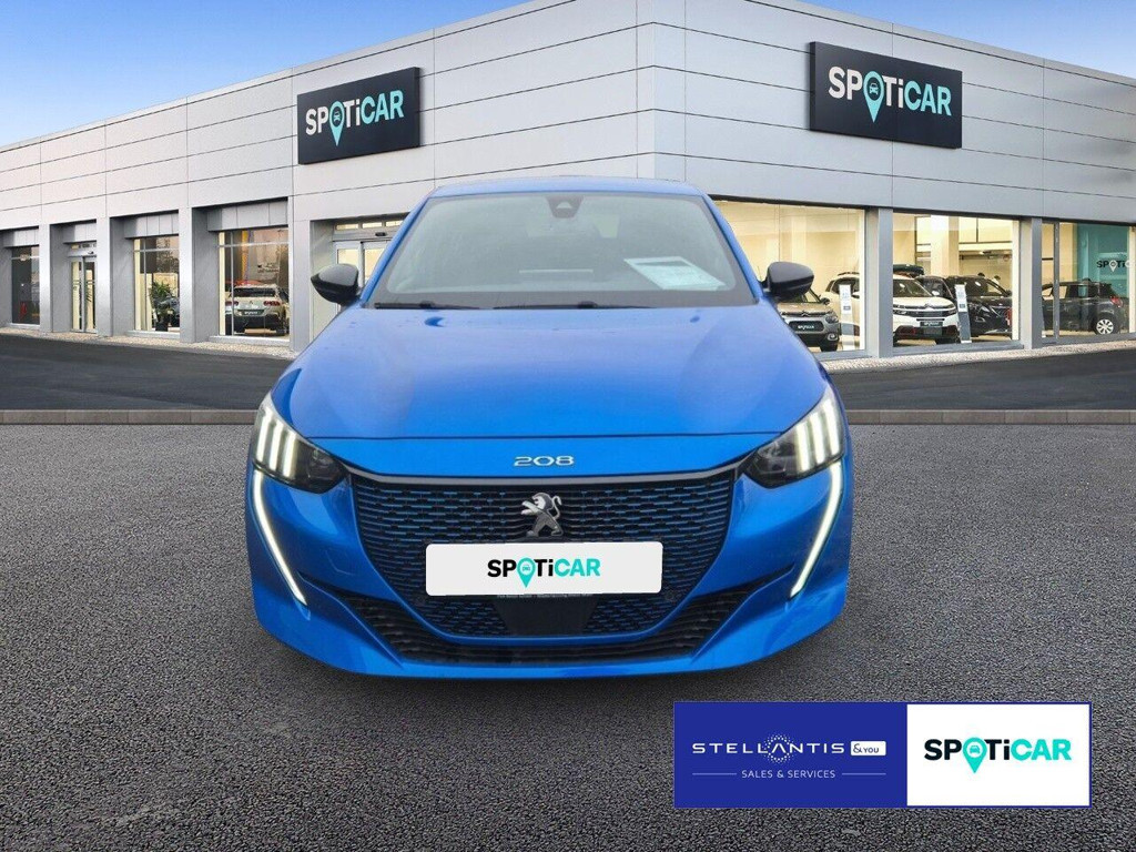 Peugeot e-208