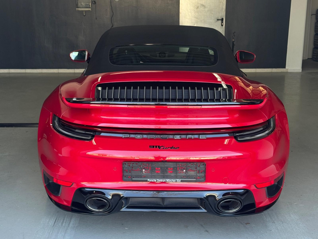 Porsche 992