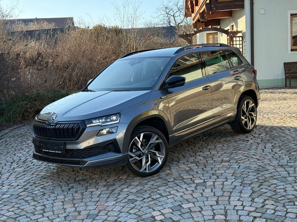Skoda Karoq 2025 Benzine