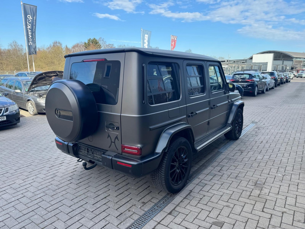 Mercedes-Benz G-Klasse