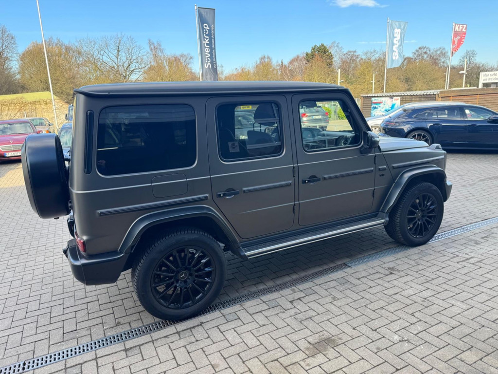 Mercedes-Benz G-Klasse