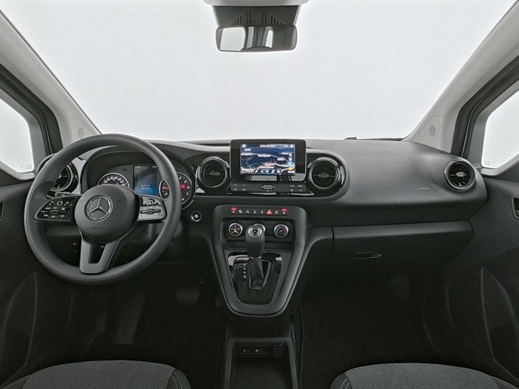 Mercedes-Benz T 180