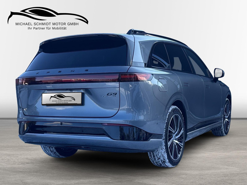 Xpeng G9