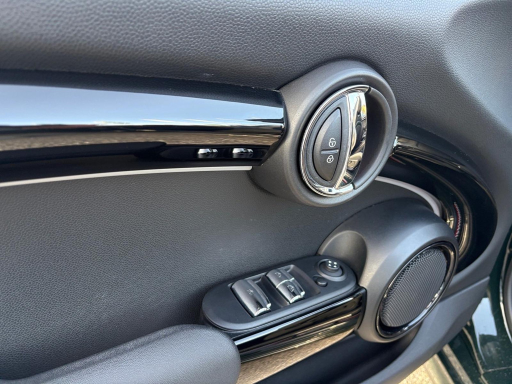 Mini John Cooper Works Cabrio